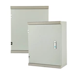 Caja de conexiones con prensaestopas incorporados