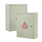 Caja metálica con fondo perforado para refrigeración